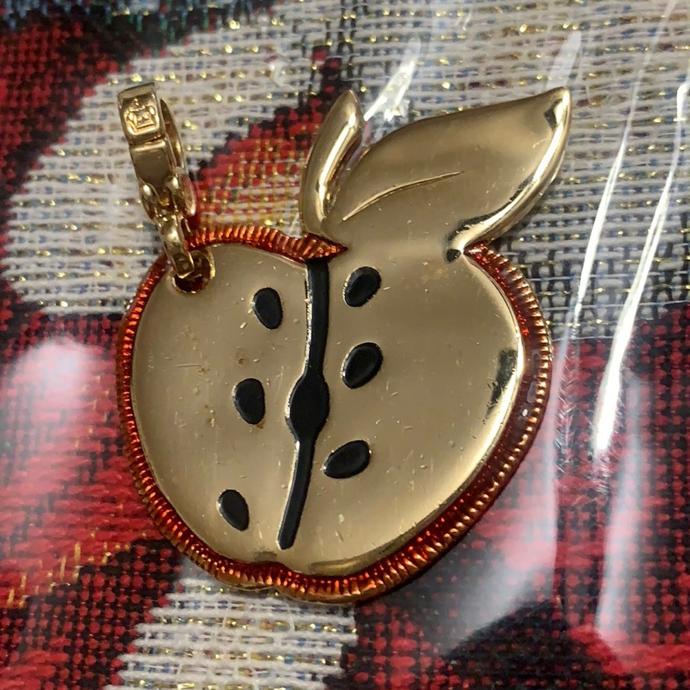 Y2K Juicy Couture FAIRYTALE APPLE CHARM RARE